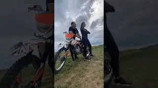 На съёмках для рекламы ЭНДУРО