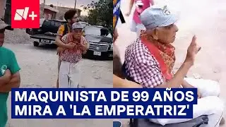 Exmaquinista de 99 años ve el paso de la locomotora 