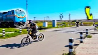 Кто последний Проскочит тот Победил или труп !