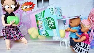HOW DID YOU DO THAT? Katya and Max are a fun family! Giant Tick tock made of chocolate) Funny dolls
