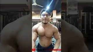 Hot Muscle Sixpack Gym Sweaty Flexing Show Off | Kekar Berotot Sixpack Gym Pamer Badan Keringetan