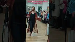 Самара. Дефиле в галерее «Новое пространство» 19 января 2024г. Работы Юлии Гладуновой. #Shorts 5