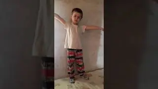 Дети поют. Мальчик поет. Песни из мультиков. Мы не птицы но летаем