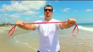 RESISTANCE BAND WORKOUT AT THE BEACH! MEN AND WOMEN FITNESS