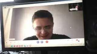 Евгений изредка заходит