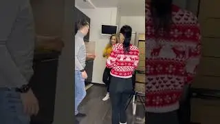 Перепутал с сестрой😂 