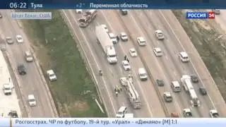 Обнаженная танцующая женщина парализовала движение по автостраде