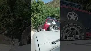 טיולי גיפים וגיפאים בירידה המחליקה לנחל סמך אל-על המעבר השני - גיפון-נעים
