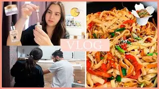 VLOG/ ДОМАШНИЙ ВЛОГ💛/ Готовлю лапшу удон с курицей/ Покупки с wildberries/ Вешаем рейлинг на кухне