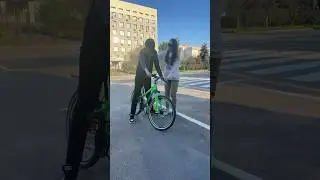ВЗЯЛА ЗА ШКИРКУ 