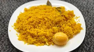 JINSI YAKUPIKA WALI WA MANJANO/HOW TO COOK TUMERIC RICE
