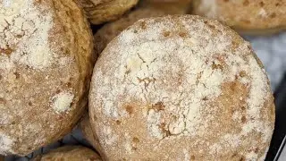 JINSI YA KUTENGENEZA BUNS KWA NJIA RAHISI SANA