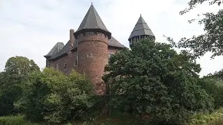 ГЕРМАНИЯ. КРЕФЕЛЬД. ЗАМОК ЛИНН И МОНАСТЫРЬ КАМП.