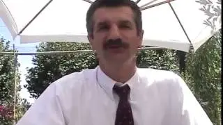 Jean Lassalle raconte son premier enterrement en tant que Maire