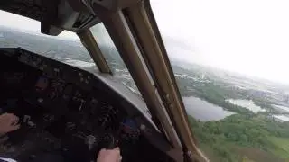 B777 landing in London Heathrow
