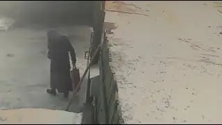 №96 однажды смотрел я …сквозь решётку мою…