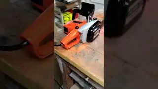 dolmar chainsaw 201 electric 1970's. 1300 watt 6 amp. 4.5 kg.