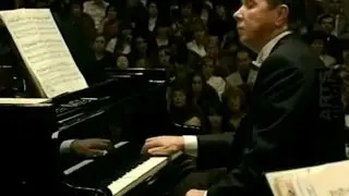 Mikhail Pletnev plays Bach - Harpsichord Concerto No.5 (RNO Volga Tour 2004)
