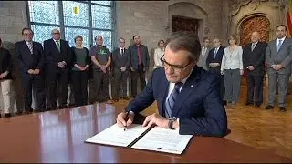 Katalonya'da bağımsızlık referandumunun tarihi belli oldu