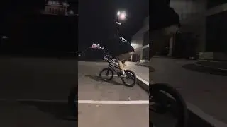В Сибири уже холодно, а у вас? 🥶  #bmx #tricks