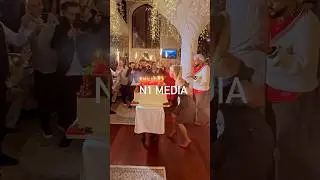Валерия задувает 56 свечей на торте. Как всегда стройна и молода 