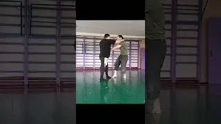 Старая техника японского дзю дзюцу от удара рукой