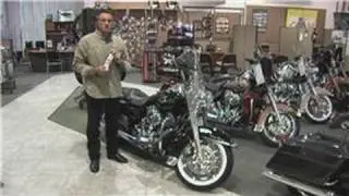 Harley Davidson Motorcycle Maintenance : How to Polish Harley Davidson Chrome