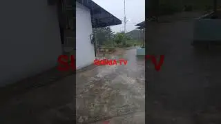 DI TENGAH HUJAN DERAS ADA BIDADARI 
