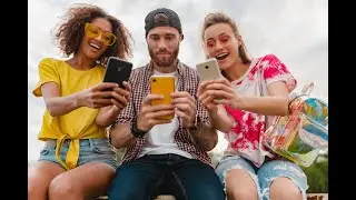 The Traveller’s Connection: The Best eSIMs for Travel