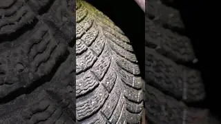 Отзыв Michelin X-Ice north 4 шипованная зимняя топовая резина. Болтаются шипы. Мастерская Мерседес