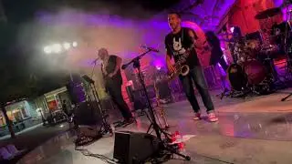 Neri a Metà Official - Chillo è nu buono guaglione