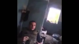 Укуреные в хлам солдаты ржут от взрывов