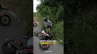 Er fliegt zum Mond🌚 #crash #motovlog #supermoto