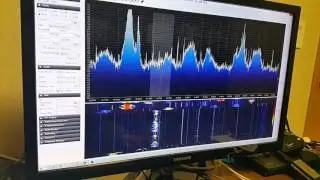 B081 - DVB-T + DAB + FM RTL2832U + R820T2