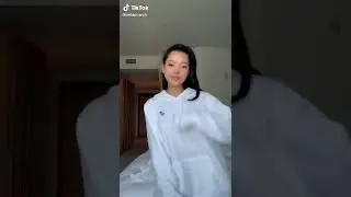 Bella Poarch - Boom boom boom boom 💥