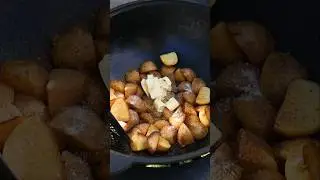 Жареная картошка в казане - Песня!