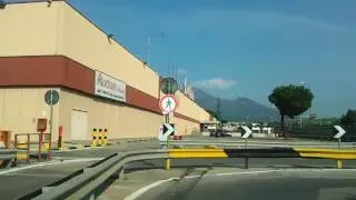 На машине из Москвы на юг Италии день 5. Казерта-Неаполь-Вико-Экуэнсе