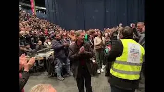 Professor Sucharit Bhakdi bekommt Standing Ovations in Kiel - Daniele Ganser / 8. März 2023 #respekt