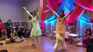 Pakistani Wedding Dance- Aaja Nachle & Kar Gayi Chull