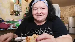 18+ ем и лалала. легла спать в 3 часа ночи. была на стрим у Ольги Испания 11.03.2024