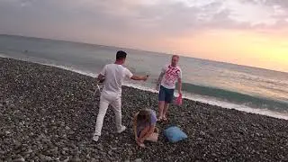 Smile 1 (Бесплатное мороженое всем)