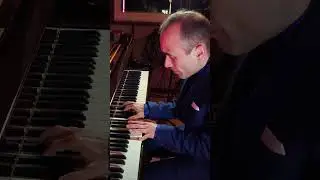 "Сентиментальный вальс". П. И. Чайковский. Исполняет MURAD Аманназаров.