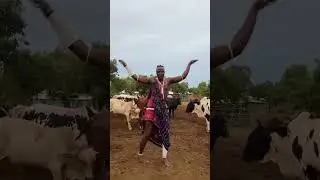 Индуз как  классно танцует😀