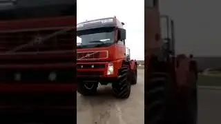 Трактор Кировец с кабиной от VOLVO