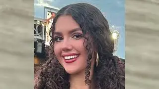Mckinzie Valdez wiki, bio, age biography Plus Size Curvy models Mckinzie Valdez plus size model
