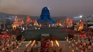 Sadhguru Sings National Anthem on Mahashivratri