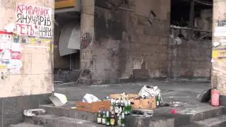 Украина. Территория боёв. В кадре Правый сектор.