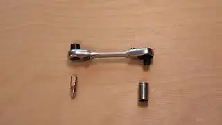 Универсальный ключ - трещотка.