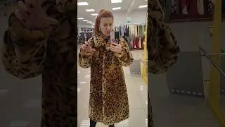 Шуба, вызвавшая резонанс. Искусственная или мутон? 🤔 