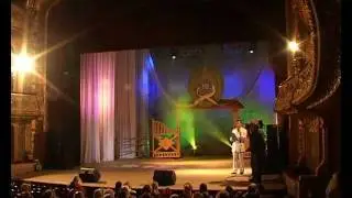 Л.  Дутковский 